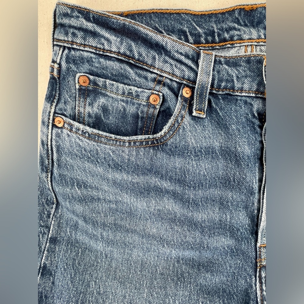 Levi’s Strauss 501 Classic Blue Denim Jeans - Picture 5 of 10